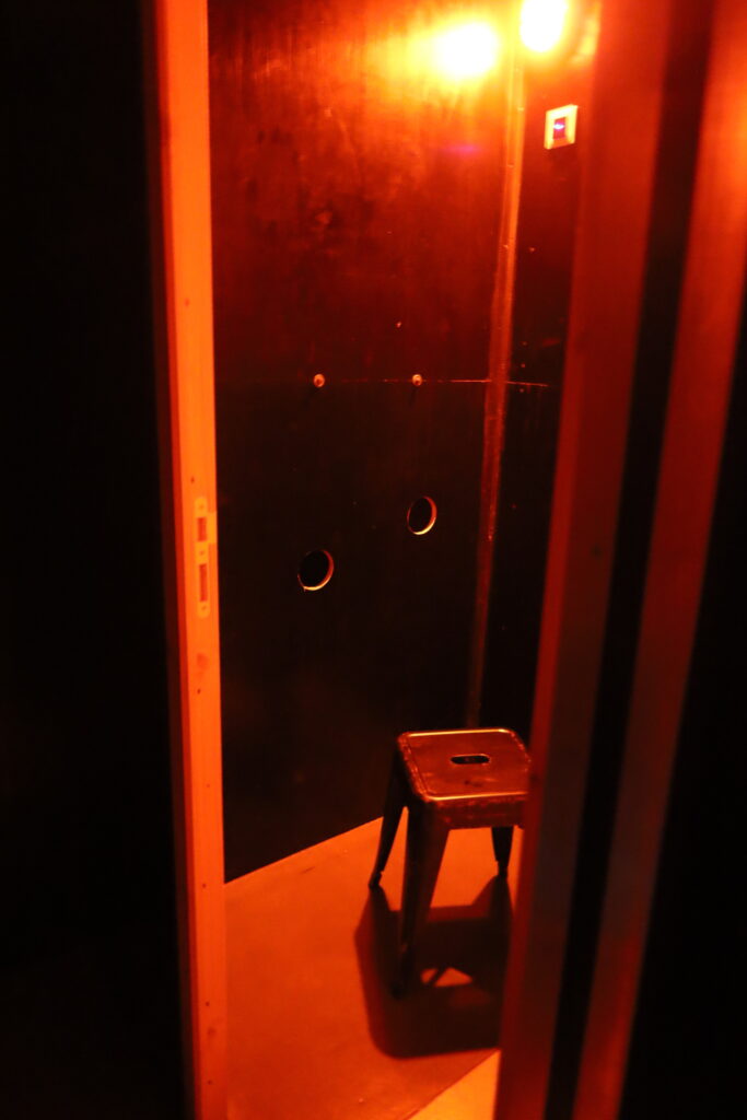 GloryHole Le LoTus Reims | Sauna libertin toutes tendances