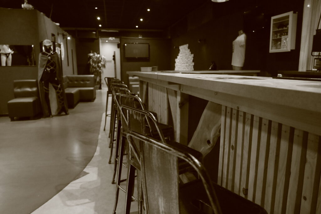 Bar Hétéro Gay Bi Trans | Sauna Le Lotus Reims | Libertin